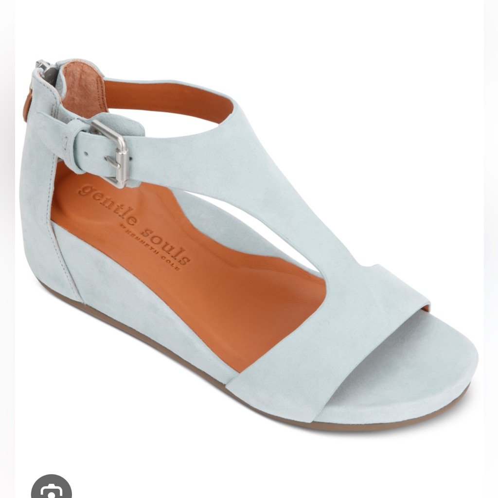 Gentle Soul By Kenneth Cole Wedge Ankle Wrap Back Zipper Size 7.5